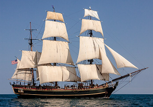 HMS Bounty 300.png