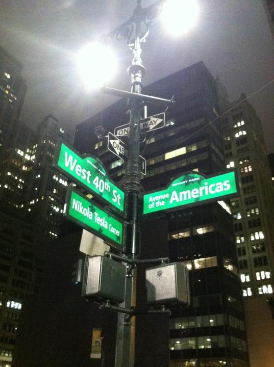 I took this pic on the Ave of the Americas
