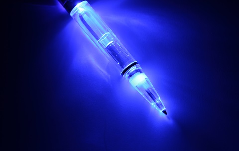 glowing-pen.jpg